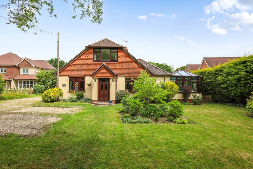 Property photo 1 of 21