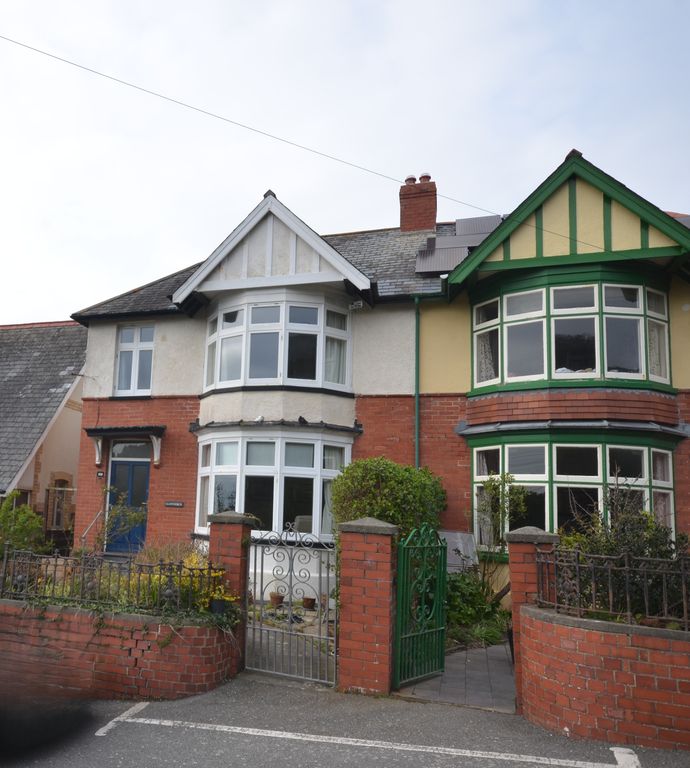 Property photo 1 of 19 Front