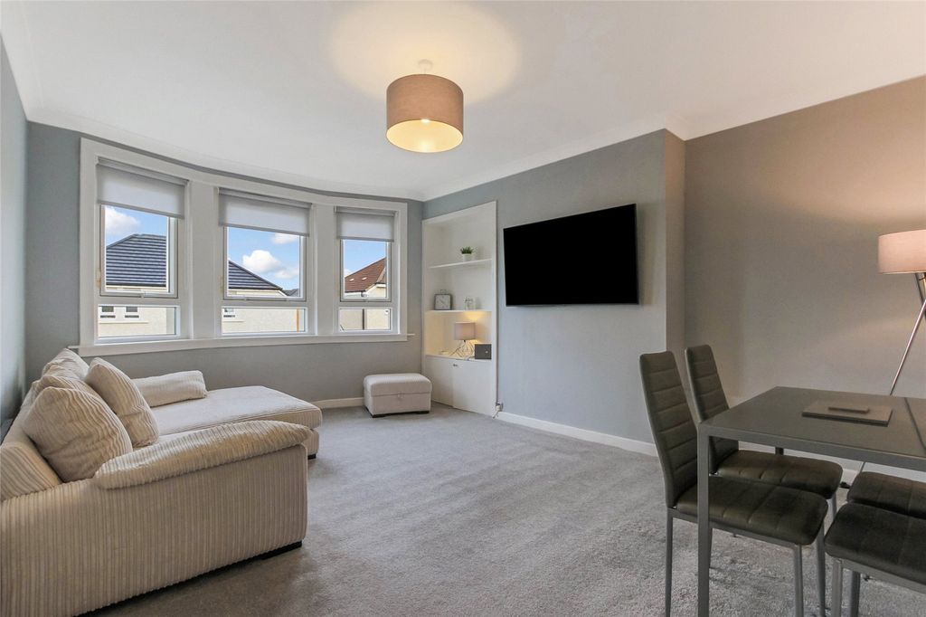 Property photo 2 of 13 Picture No. 03