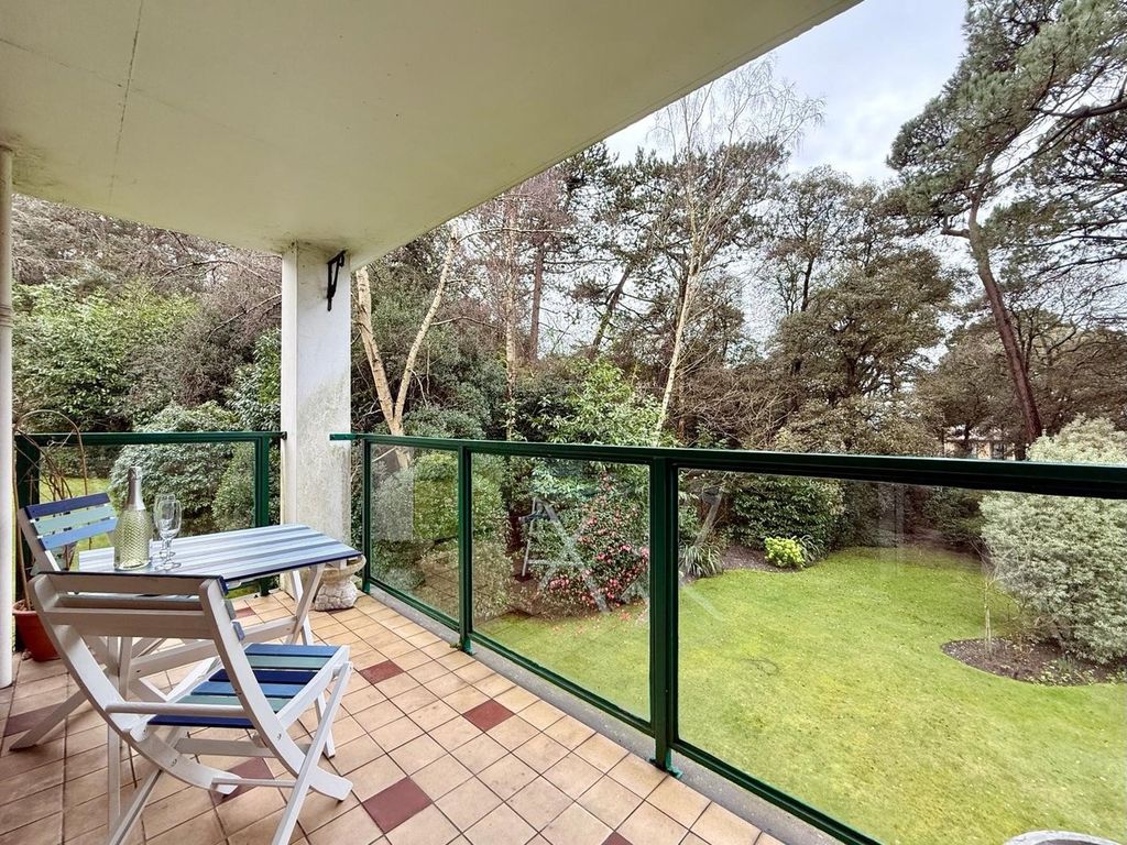 Property photo 2 of 29