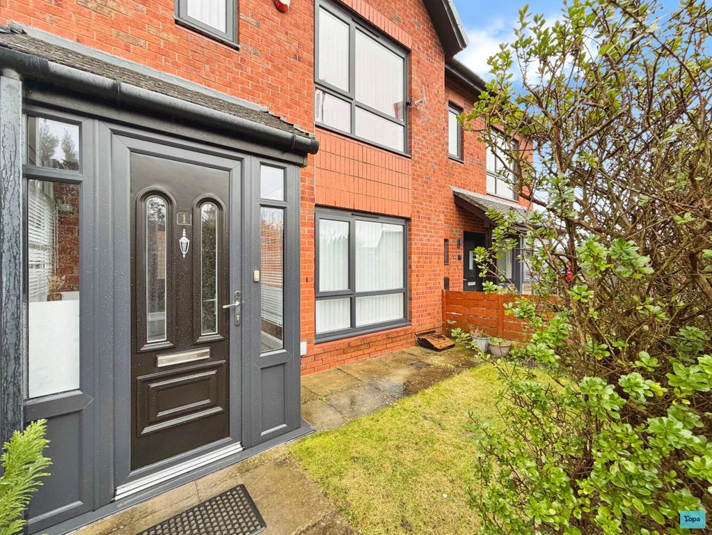 Property photo 2 of 20 9