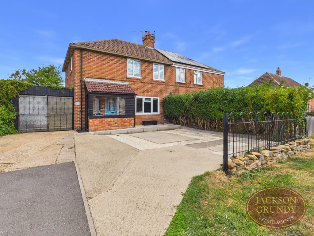 Property photo 1 of 15 Ashby Road