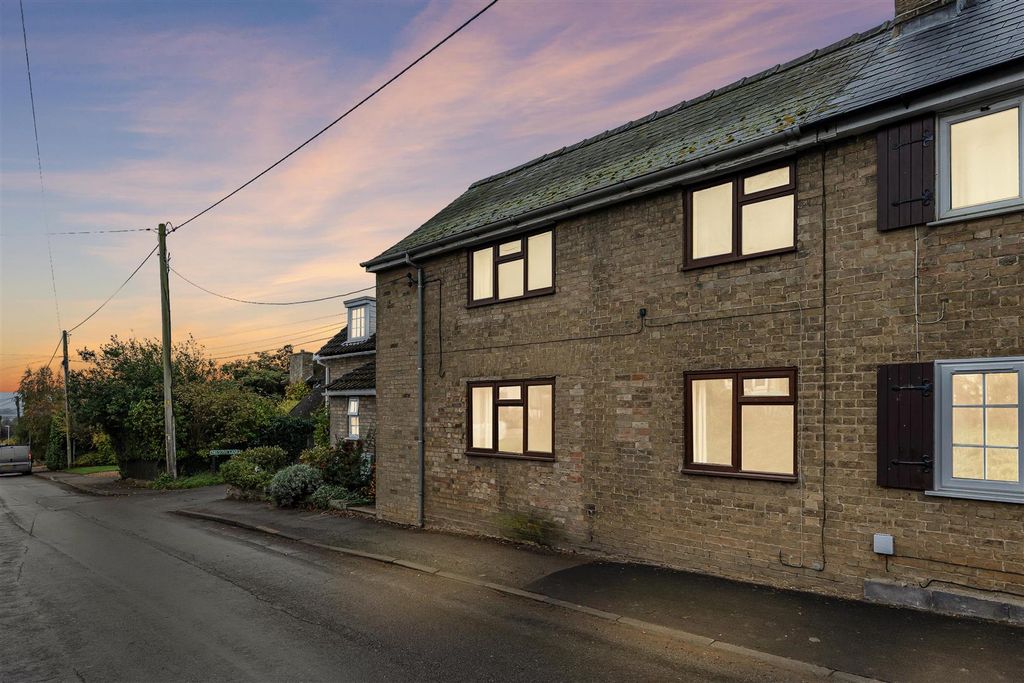 Property photo 1 of 25 1_68885 - Dusk.Jpg