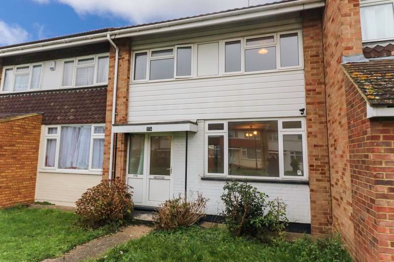 Property photo 1 of 8 Photo 5