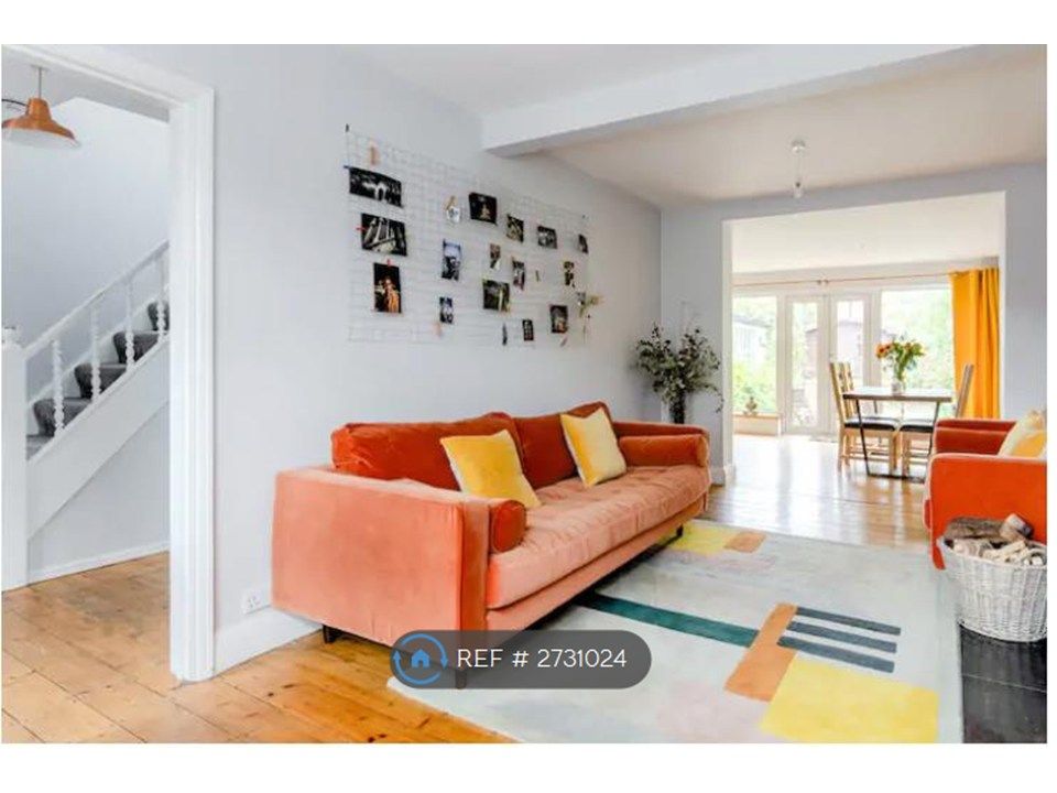 Property photo 3 of 13 Living Room