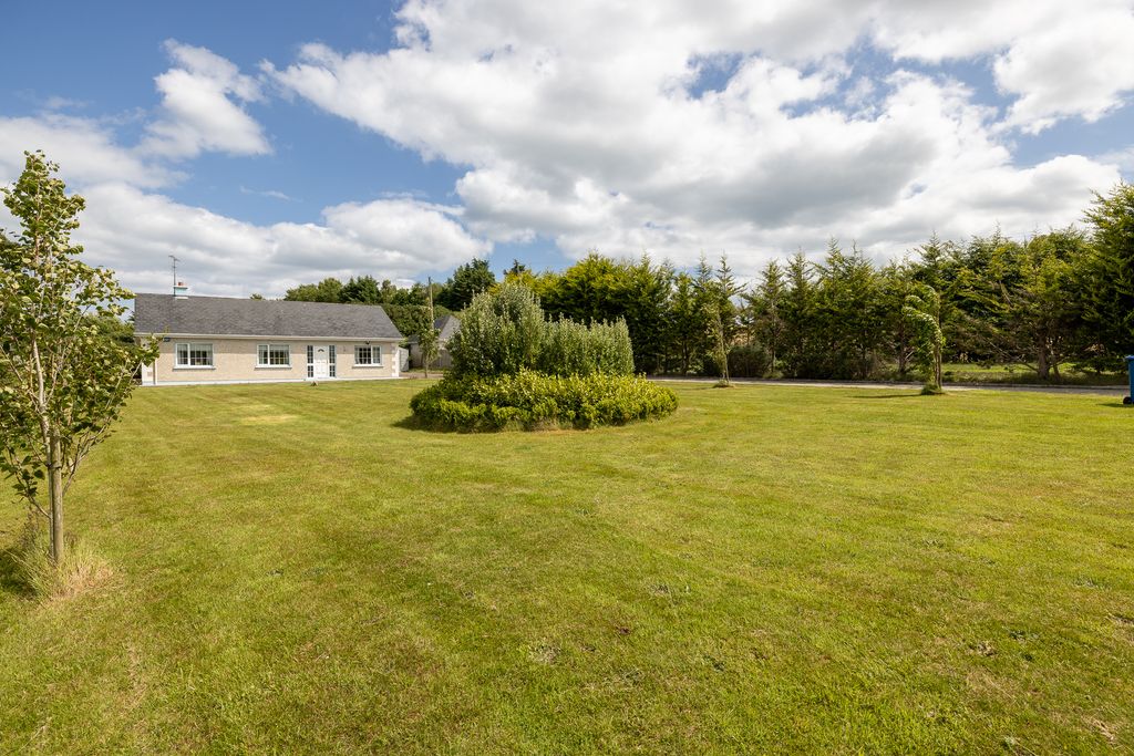 Property photo 3 of 22