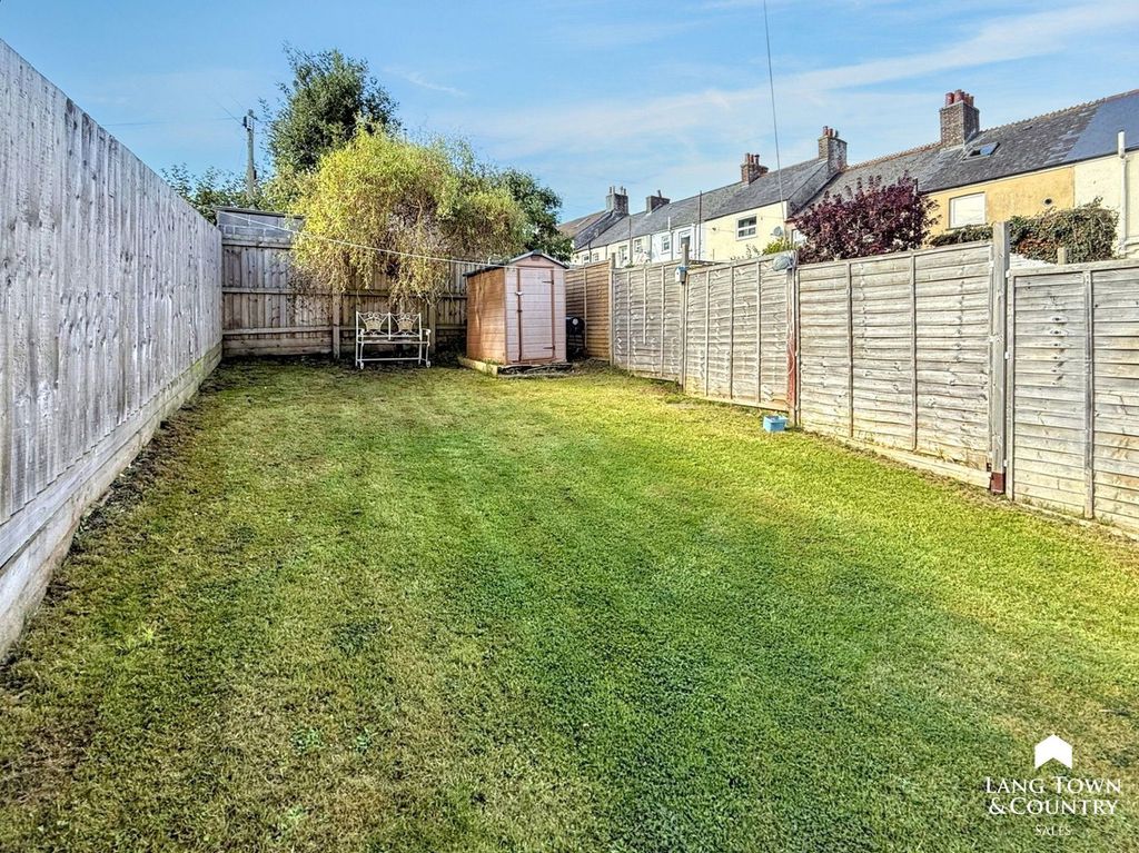 Property photo 2 of 10