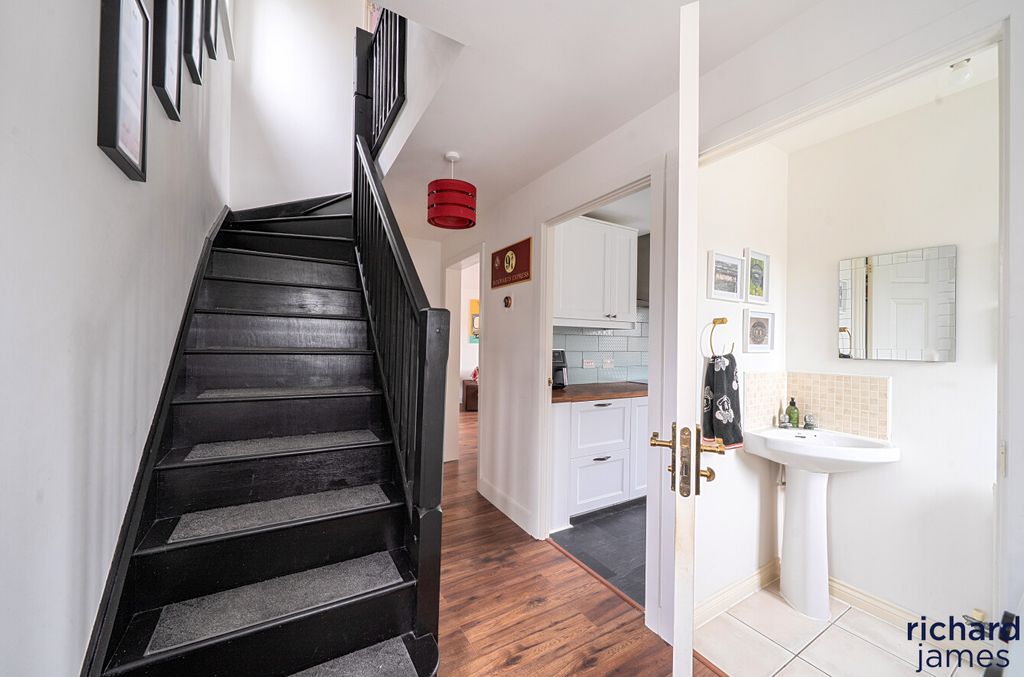 Property photo 3 of 17 83F7Adff1Bf44467Bdcf843070Fe1B62