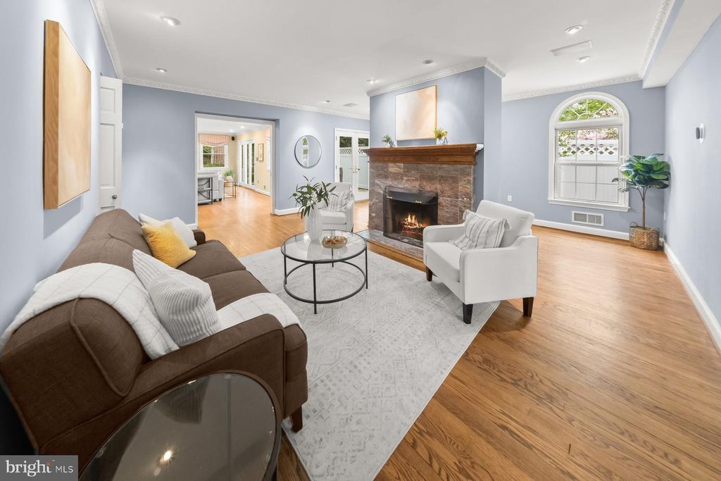 Property photo 3 of 21 <Alttext/>