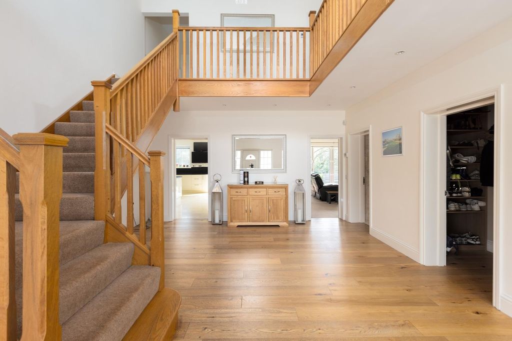 Property photo 1 of 29 38A Mill Lane Bs30-13.Jpg