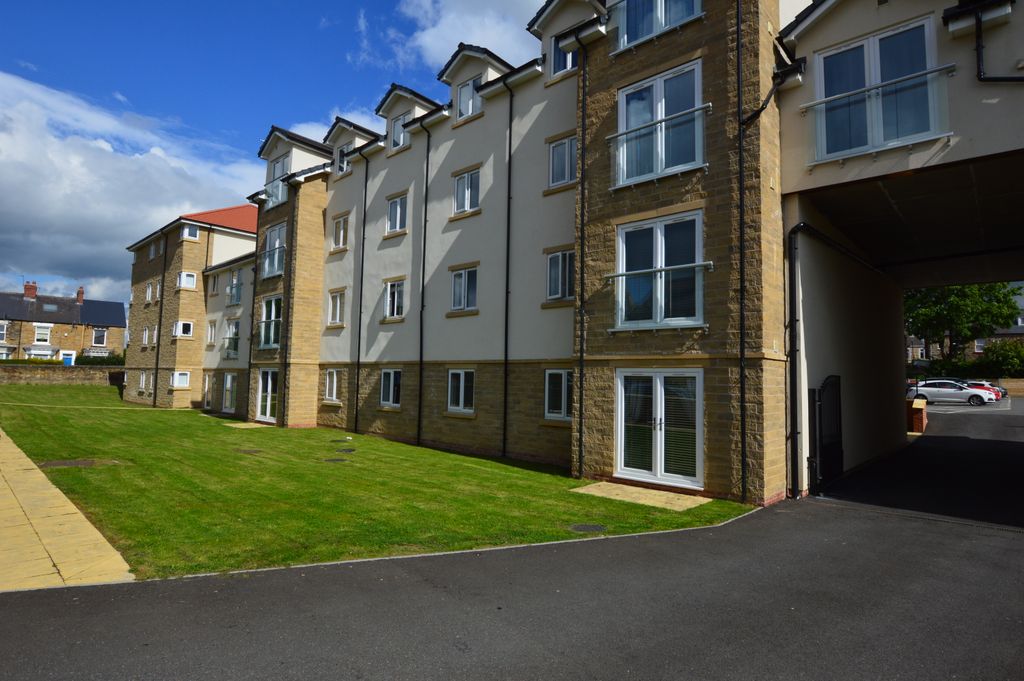 Property photo 1 of 2