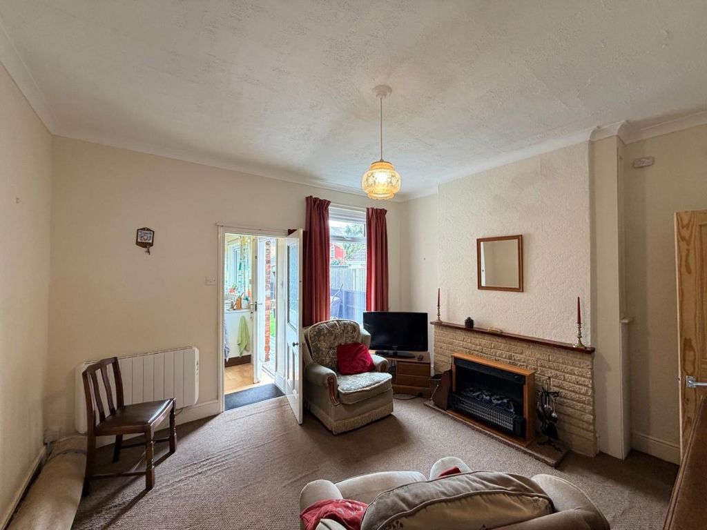 Property photo 3 of 8 Image00006.Jpeg