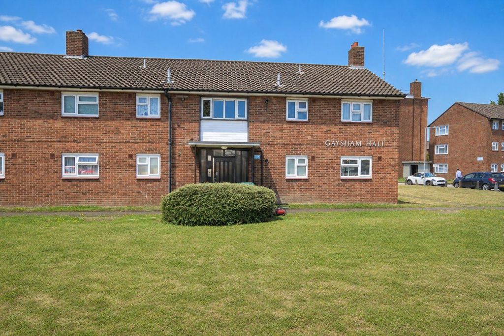 Property photo 1 of 8