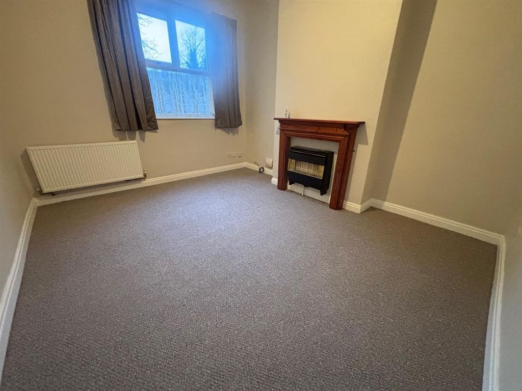 Property photo 3 of 5 Lounge.Jpg