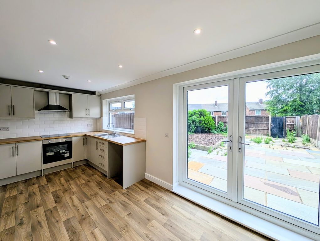 Property photo 2 of 18 Picture No. 08