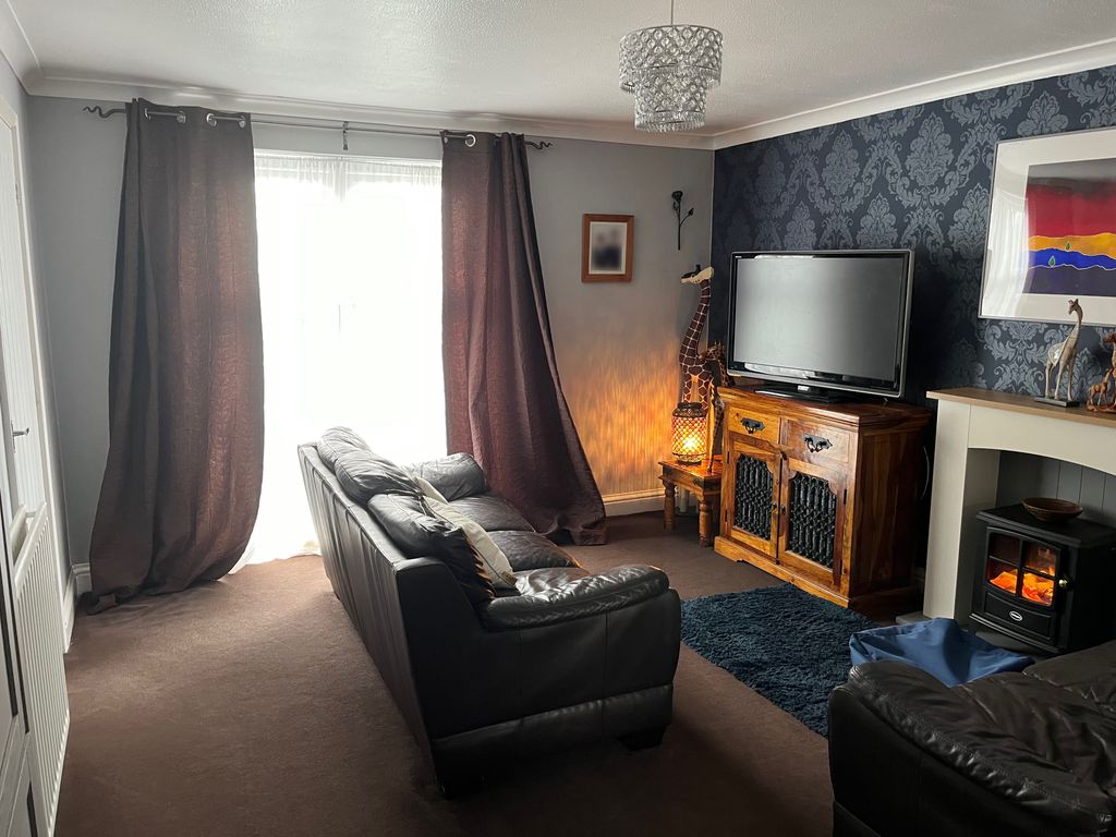 Property photo 2 of 16 Img_7041