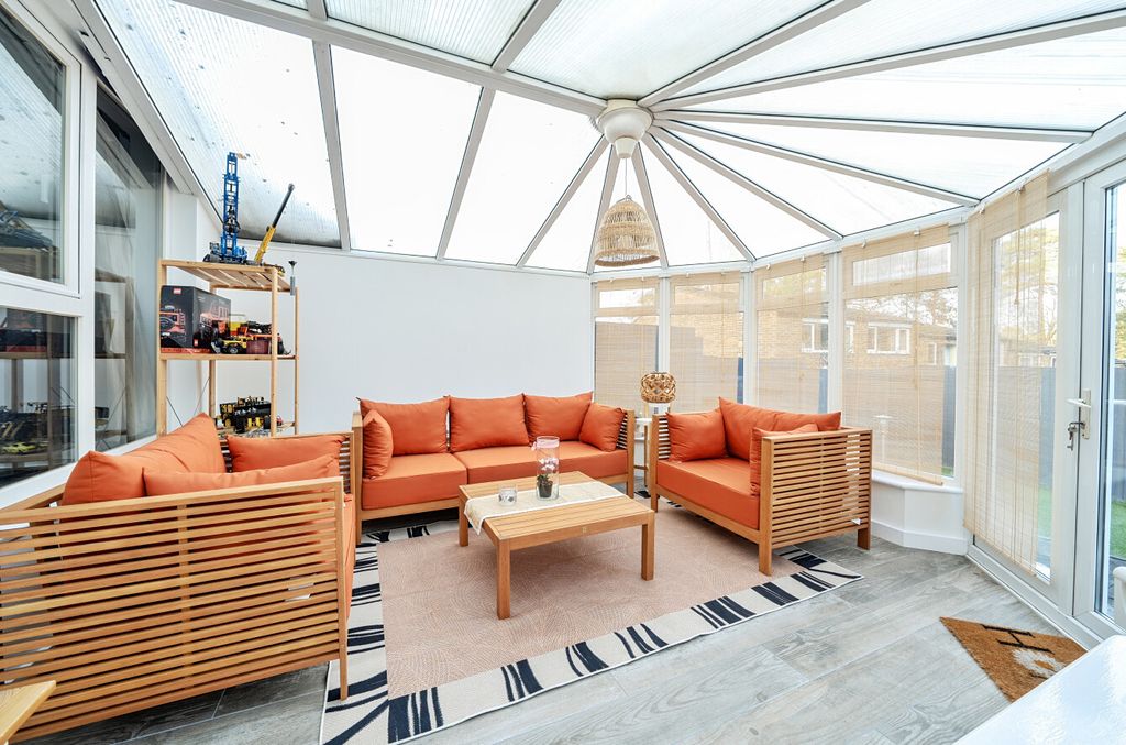 Property photo 3 of 17 1393003-1-69456F0...