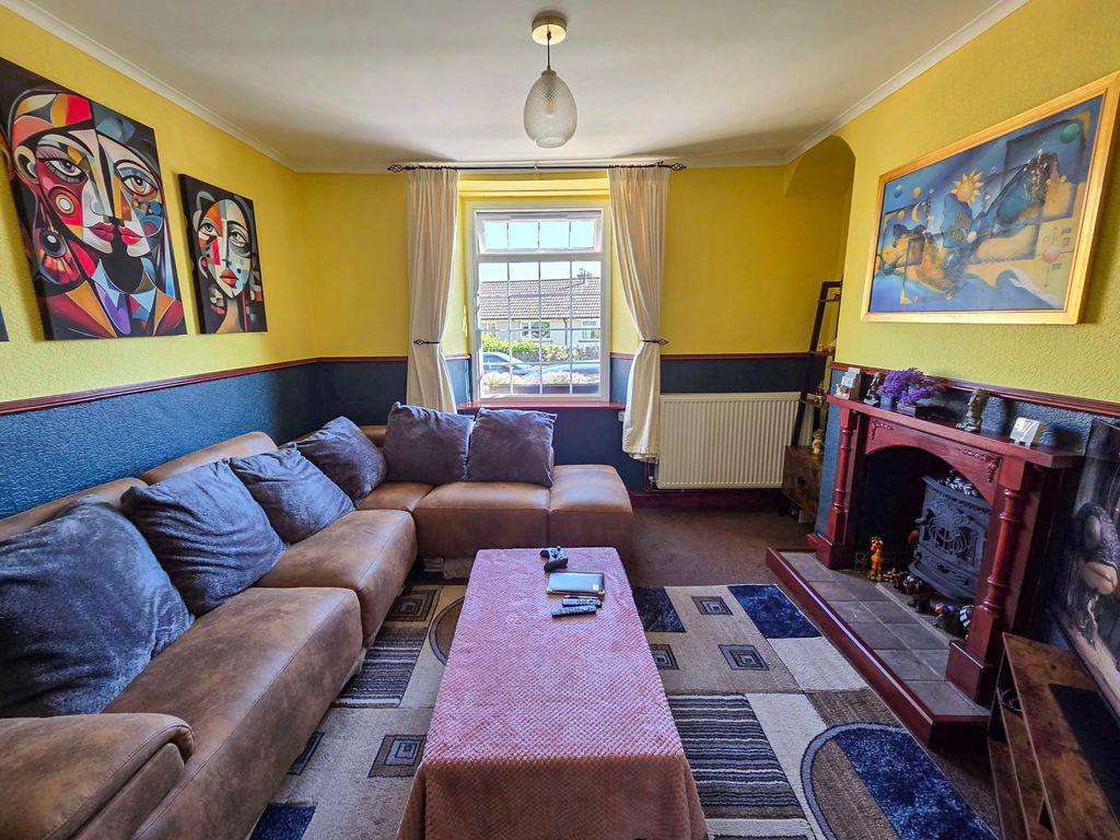 Property photo 2 of 32 Photo 17