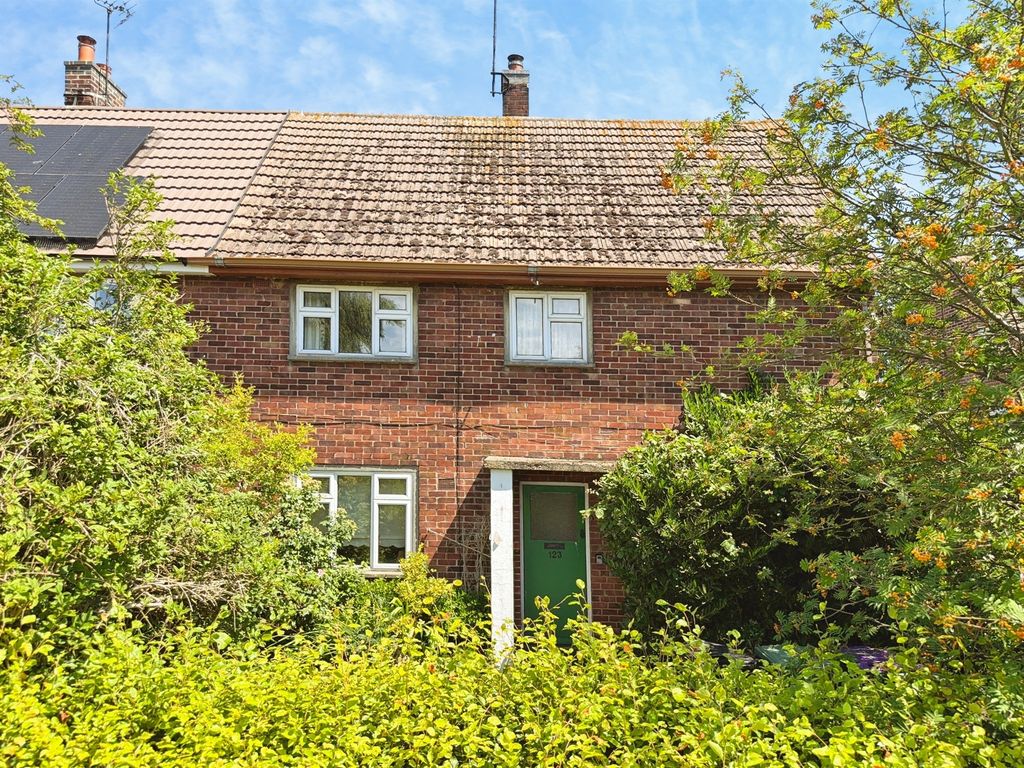 Property photo 1 of 18