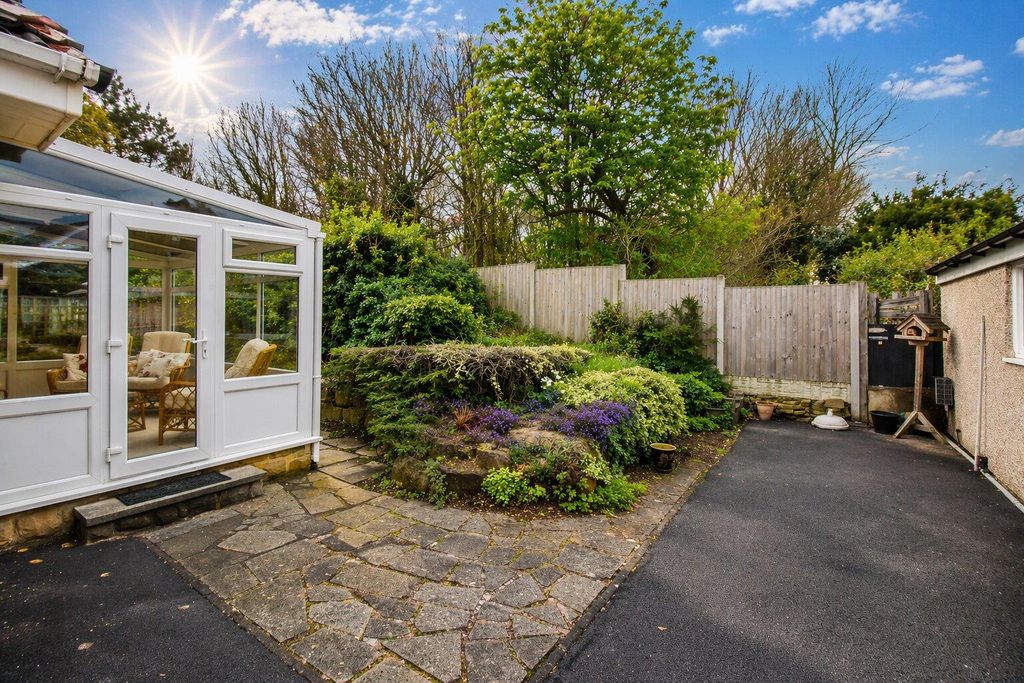 Property photo 2 of 19 Outside