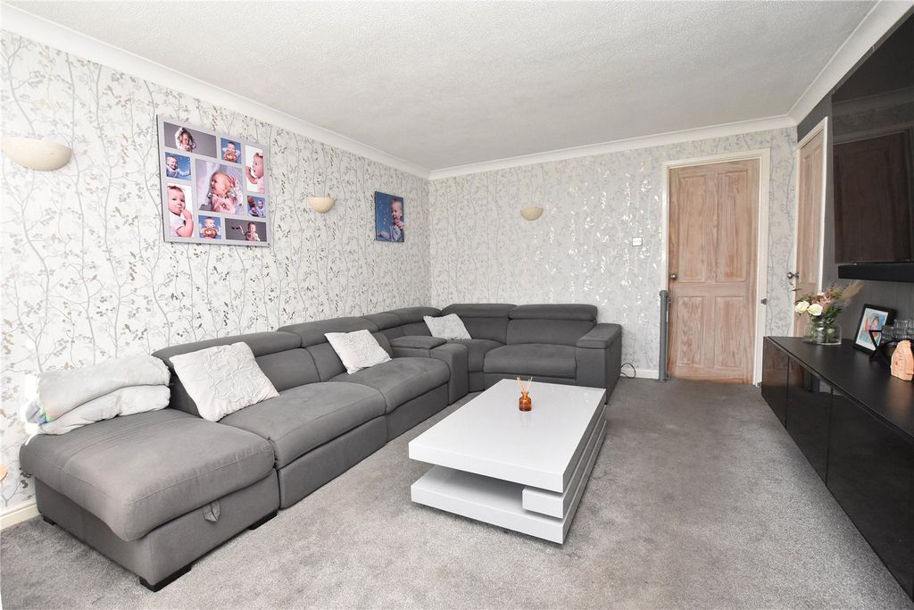 Property photo 2 of 16 Picture No. 51