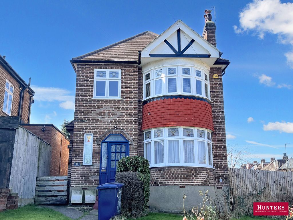Property photo 3 of 13 Photo 16