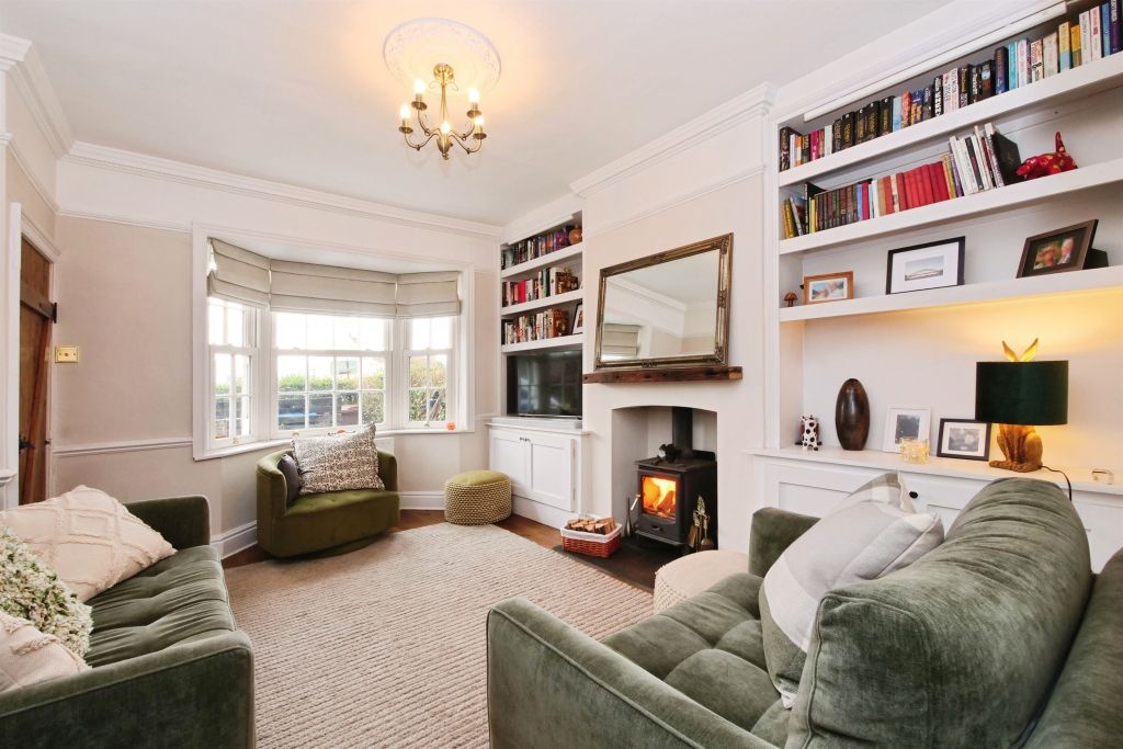 Property photo 2 of 15