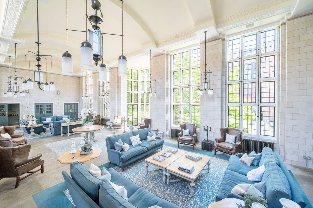 Property photo 3 of 12 Communal Dining Hall