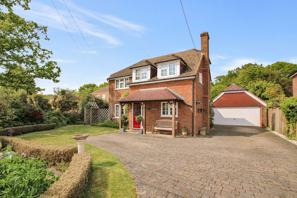 Property photo 1 of 24