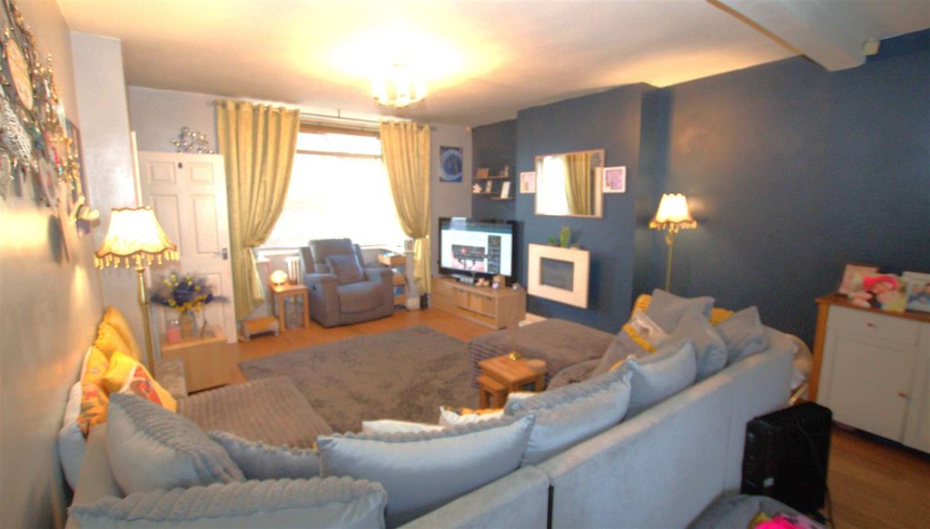 Property photo 2 of 9 Img_2781.Jpg