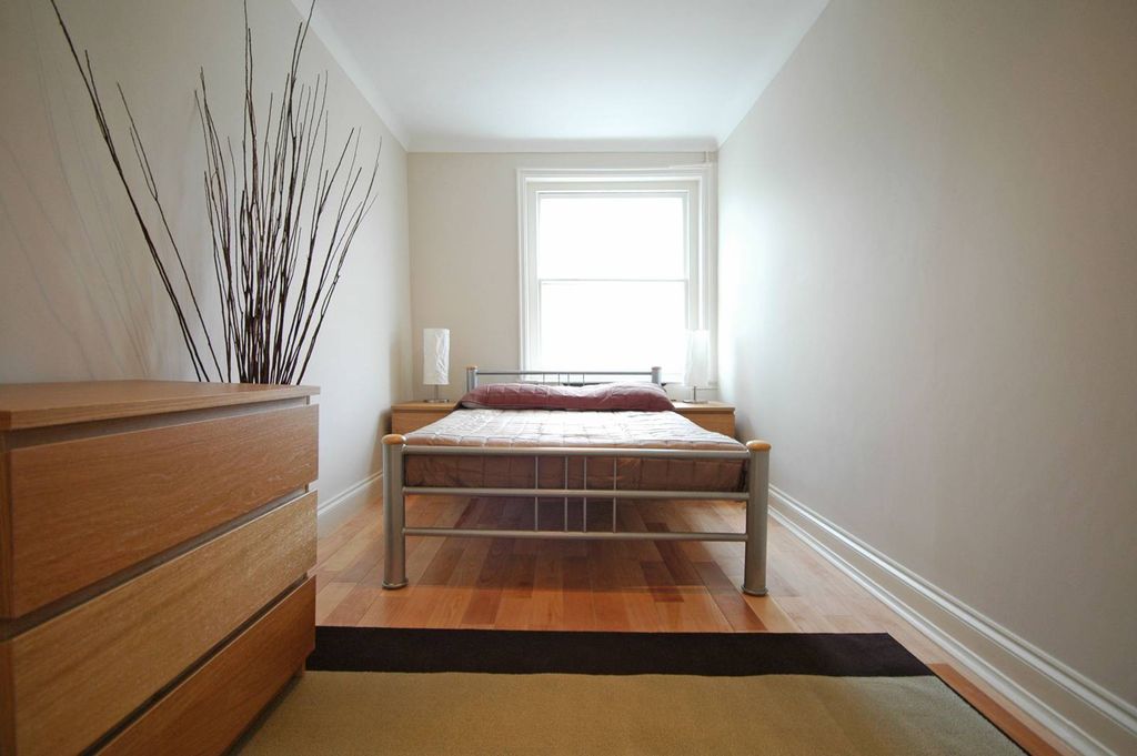 Property photo 3 of 4