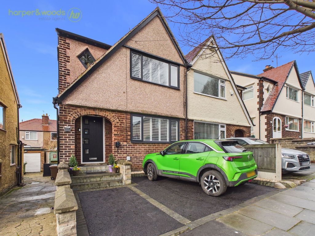 Property photo 1 of 37