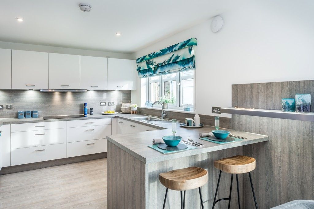 Property photo 2 of 14 Netherhall Gardens, Cambridge