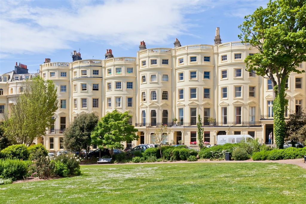 Property photo 1 of 9 Brunswicksquare39A-1.Jpg