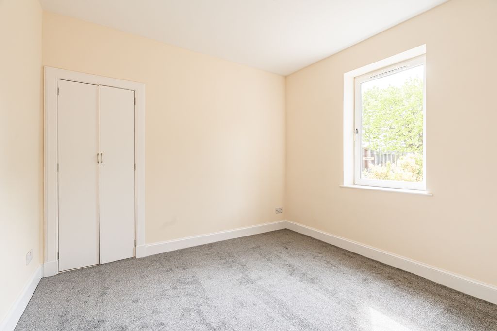 Additional image 10 of 2 bed flat for sale36/2 Parkhead Drive, Edinburgh EH11
