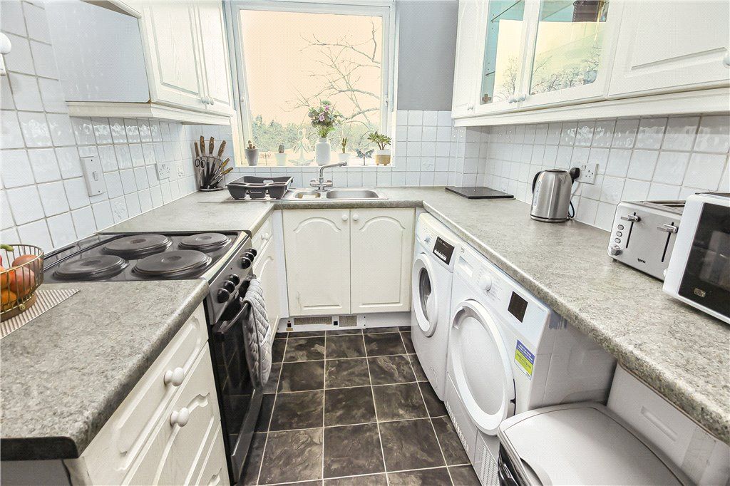 Property photo 3 of 5 Kithcen