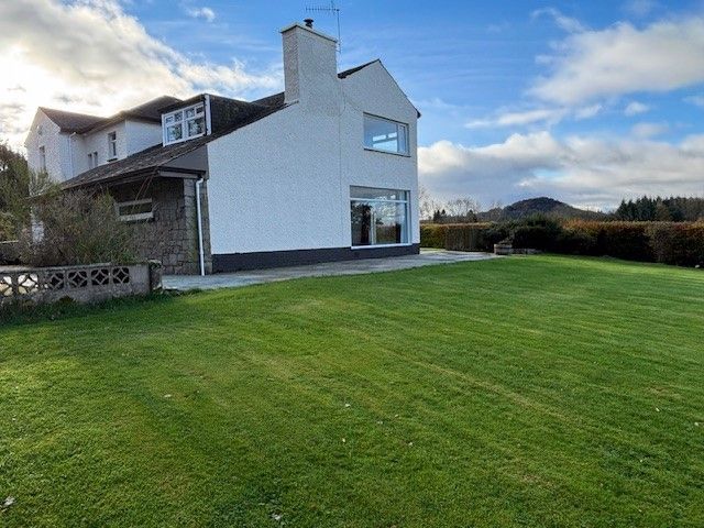 Property photo 3 of 33