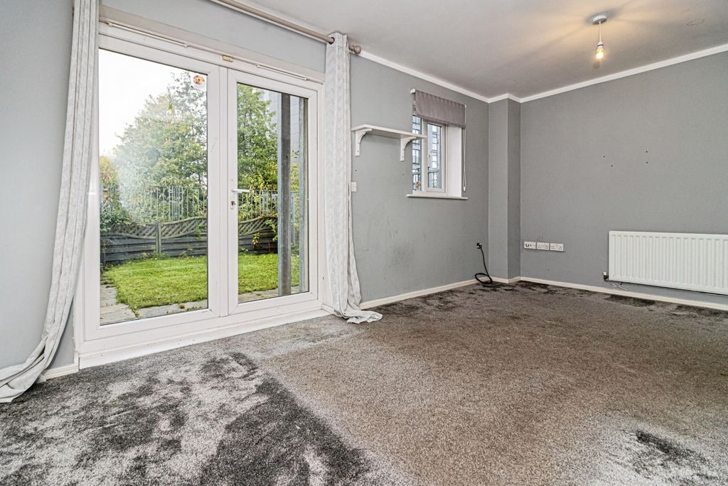 Property photo 2 of 25 Photo