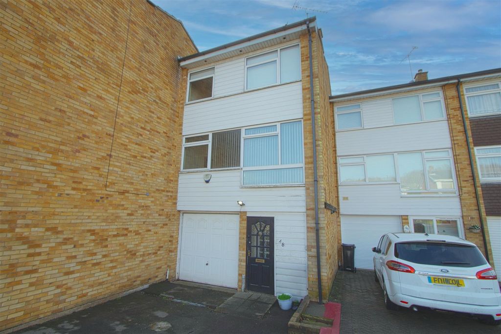 Property photo 1 of 11 Front.Jpg