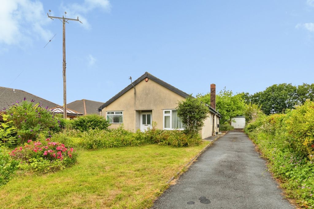 Property photo 1 of 28 Pbox-Img.Jpg