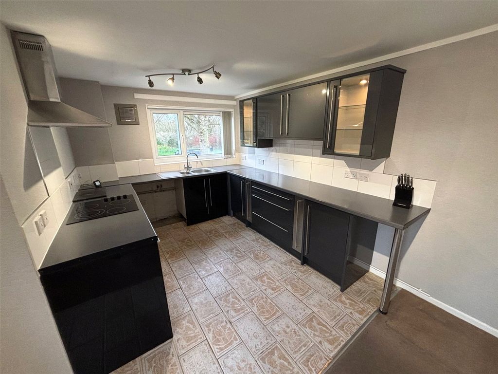 Property photo 2 of 12 Picture No. 04