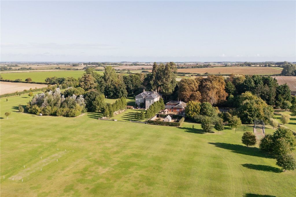 Property photo 2 of 19 Aerial View