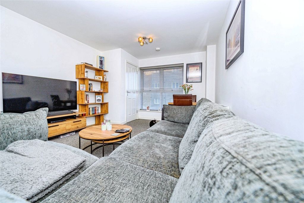 Property photo 3 of 9 Picture No. 07