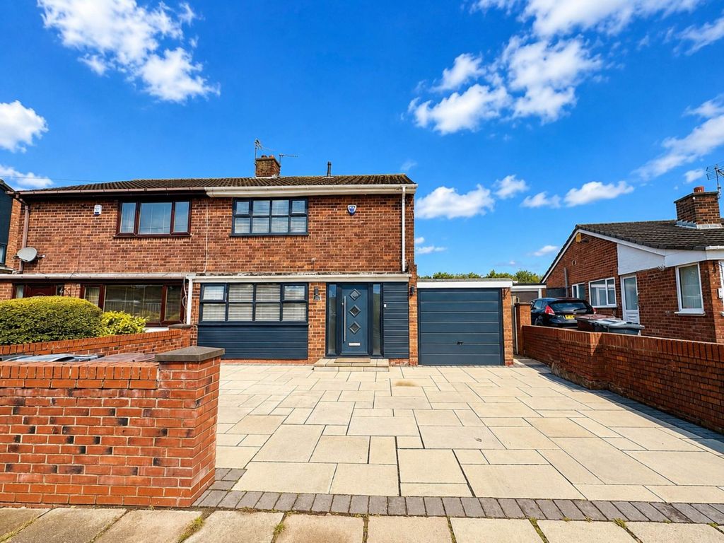 Property photo 1 of 19