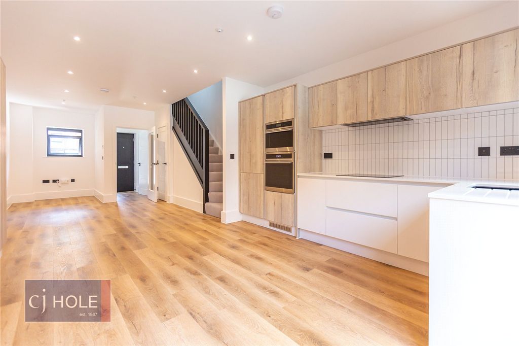 Property photo 2 of 23 Picture No. 57