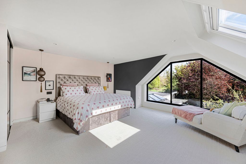 Property photo 3 of 24 Bedroom One