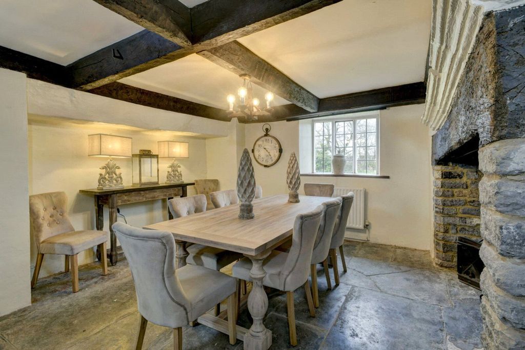 Property photo 3 of 18 Picture No. 37