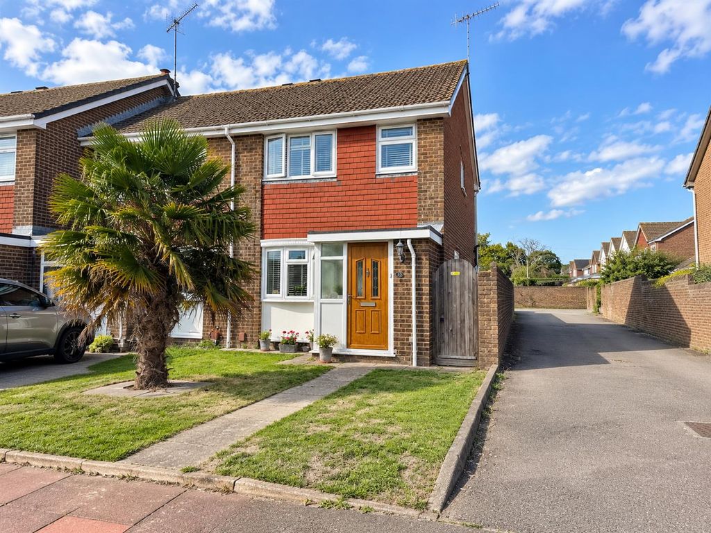 Property photo 1 of 11 For Sale By Aspire Residential | Edmonton Road