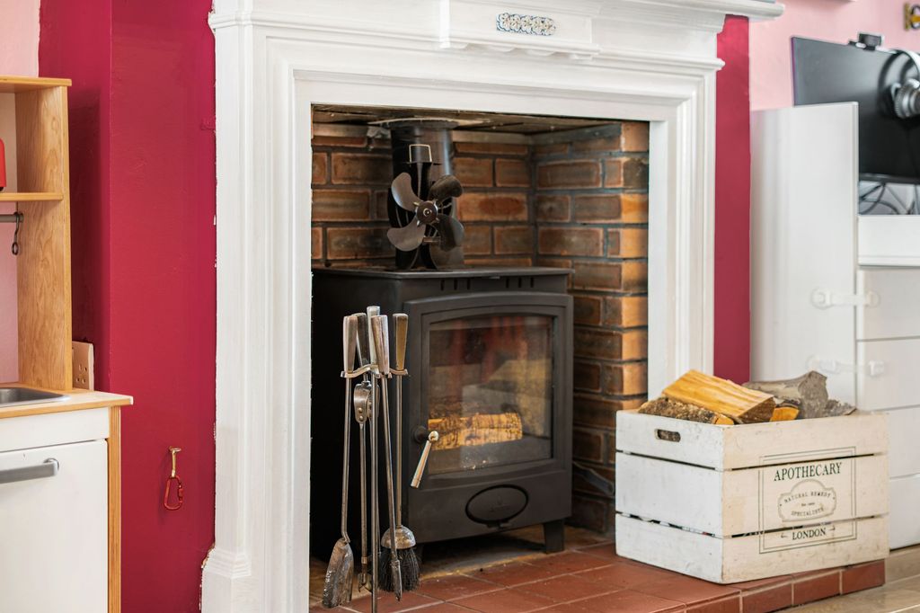 Property photo 3 of 20