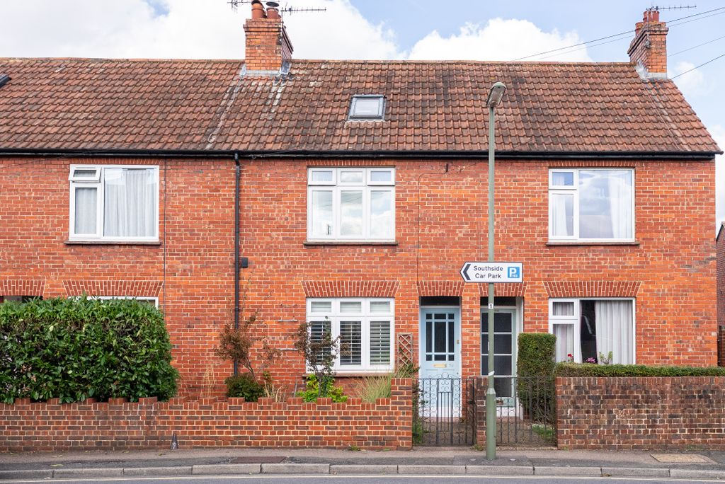 Property photo 1 of 15 Dsc00375